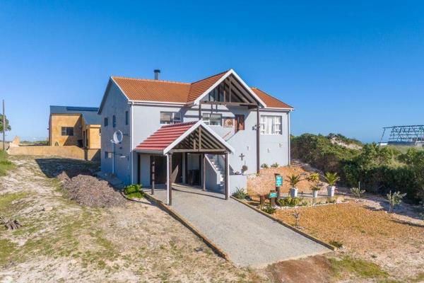 Exclusive mandate

This 3-bedroom house offers a unique opportunity to live surrounded by the scenic Agulhas National Park and ...