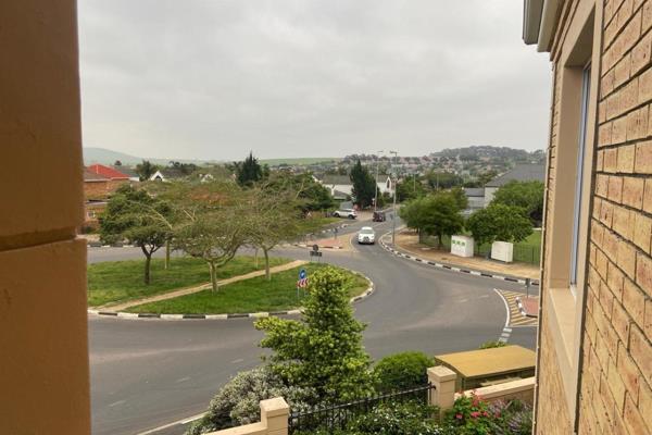 Prime rental available in Vintage D&#39;urbanvale, Durbanville.

This elegant first ...