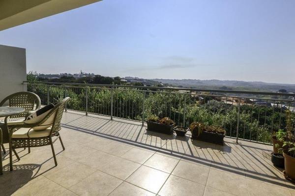 This beautifully finished 2-bedroom apartment, is situated in the renowned Simbithi Eco Estate and has 2 bathrooms with the main ...