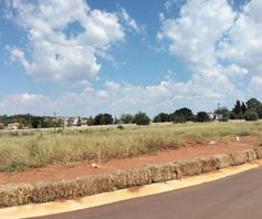 Vacant Land / Plot for sale in Raslouw