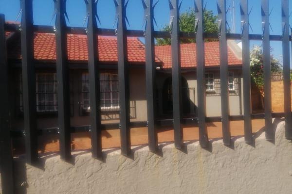 This home is found in a very safe area in Lenasia South ex 1. It comprises of four bedrooms ,main being and ensuite.large. Two bathroom ...