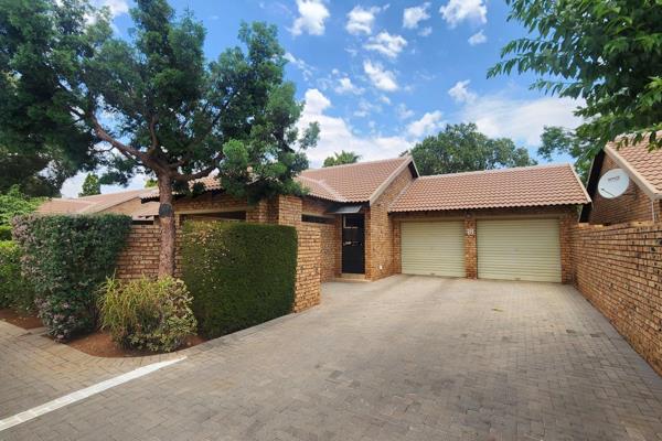 Perfectly located in Annlin, walking distance to schools, Shopping Centres and Medical ...