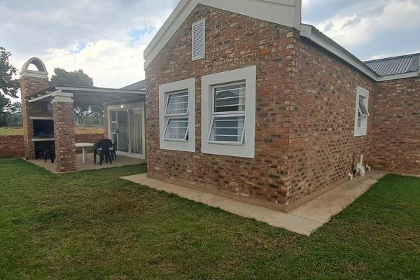 Going on Auction: Wednesday 30 October 2024
Reserve Price: R1 550 000.00 (All offers will be reviewed)
Non-refundable 10% commission ...