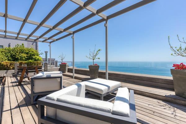 AN INCREDIBLY GOOD BUY - This ultra-modern, sun-drenched contemporary home on Ocean View Drive, Bantry Bay, offers the ultimate in ...