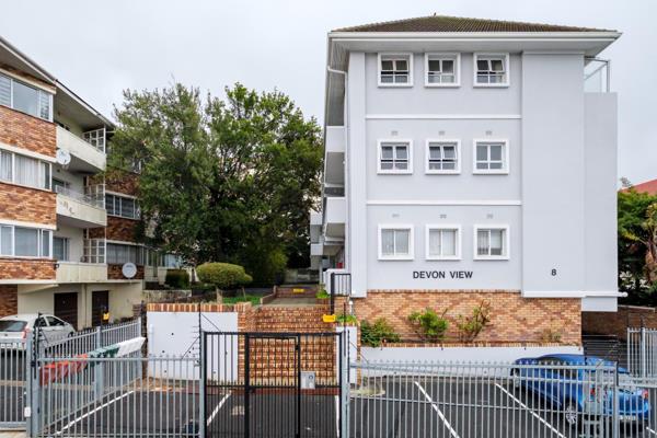 Welcome to your new residence in the heart of Rondebosch Upper, where comfort and convenience blend seamlessly in this charming ...