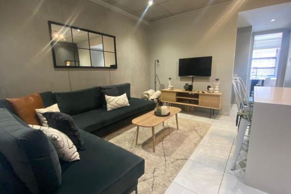 Don&#39;t miss out on this perfectly situated apartment close to gautrain, malls and ...