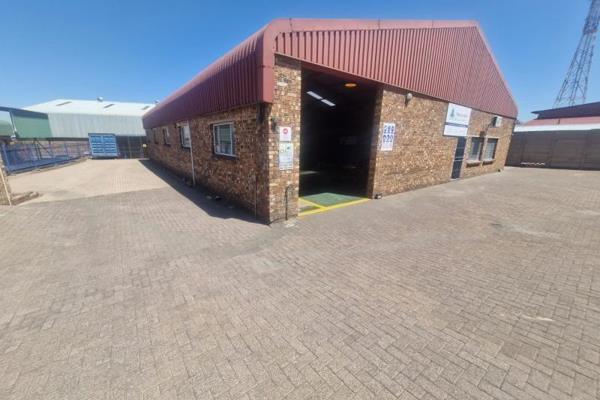 Discover Your Next Investment Opportunity: Versatile 500m2 Workshop in Klipfontein, Witbank.

Are you seeking the perfect space to ...