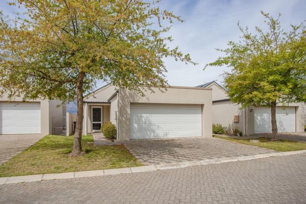 Exclusive sole mandate.

Experience modern living in this beautiful and sought after Honeydew Country Estate Paarl, a rare find, this ...