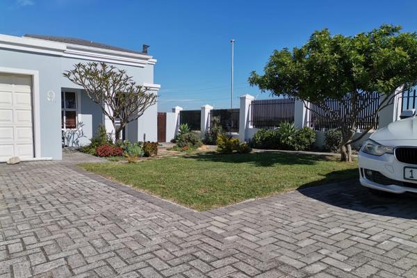 Step into this charming, freshly painted corner home in the prestigious Eikenbosch Estate, where modern comfort meets effortless ...