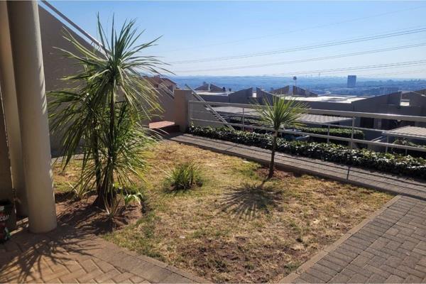 Welcome to your future home in the vibrant community of Sunnyrock, Gauteng, South Africa! This charming 1-bedroom, 1-bathroom ...