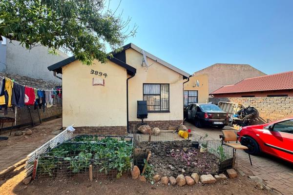 Online Auction Details:
Starting Bid: R 450 000-00
Date: Tuesday, 12 November from ...