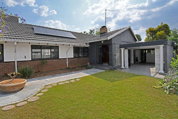 Inviting buyers from R2 550 000 Seller asking more

Upgraded 4-Bedroom Family Home with ...