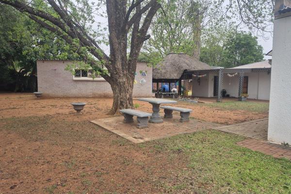 A fully converted nursery school with 6 classrooms each with its own bathroom, as well as two further classrooms outside both en suite. ...