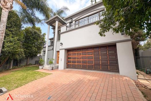 5 Bedroom House for sale in Bryanston