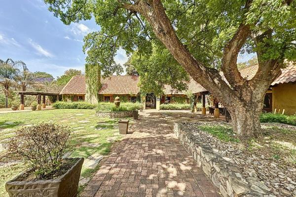 Prestigious Lombardy Boutique Hotel &amp; Conference Centre for Sale

Price: R46 million (excluding VAT)

Located in Pretoria East ...