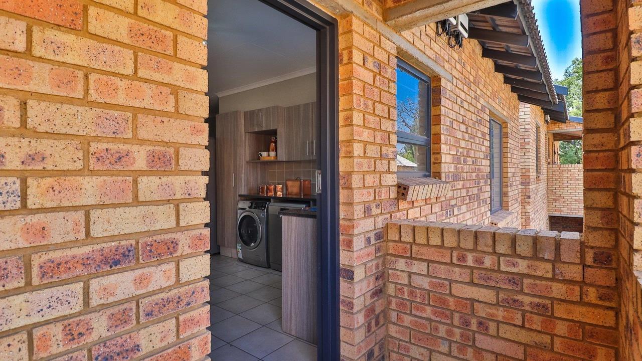 Listing number: P24-117507867, Image number: 1