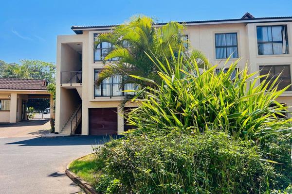 Beautiful apartment for sale in Illovo Beach. Welcome to this charming ground-floor unit nestled in a secure and well-maintained ...