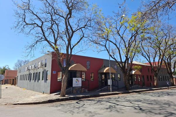 &#177;810 SQM Commercial &amp; Residential Investment Income Property, Kimberley

9-11 ...