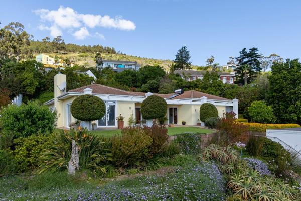 Presented by Team Coetzee

This picturesque home is nestled in the tranquil neighbourhood of Rome Glen, offering breathtaking mountain ...