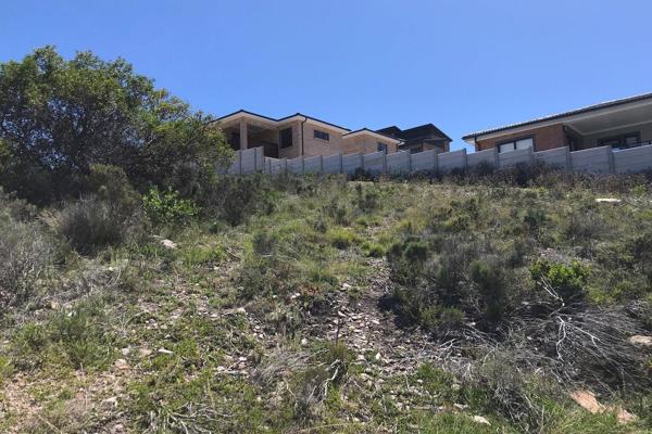 Joint Mandate – This vacant land in Island View Mossel Bay with land size 872sqm is for ...