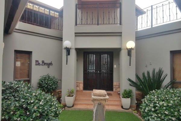 Totally of the grid! Absolutely magnificent double storey house for sale in a well maintained and sought after securety complex in ...