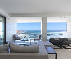 Apartment / Flat for sale in Bantry Bay