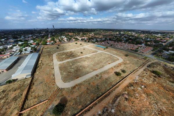 This prime vacant land, in extent 5,1392 hectares, is situated just off the N8, the main ...