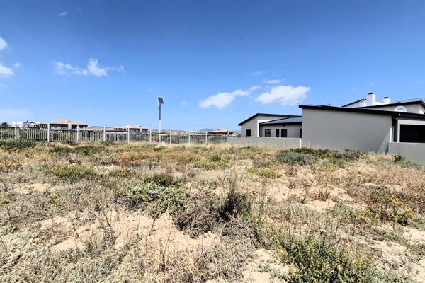 Discover the perfect opportunity to build your dream home on this 400sqm plot in Sunset Estate, Langebaan. 

Ideally situated, the ...