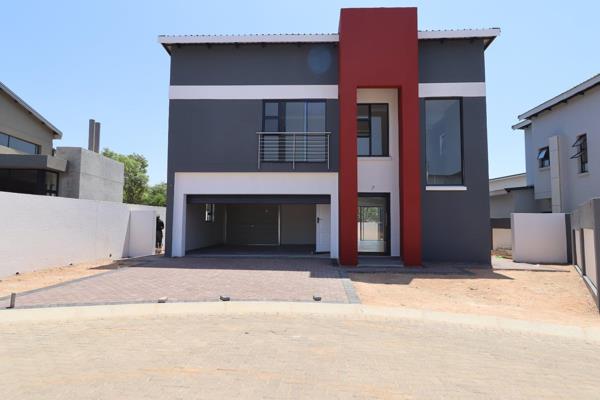 Luxurious 3-Bedroom, 3-Bathroom Home with Study/4th Bedroom

Welcome to your ...