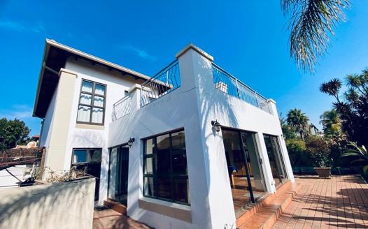 4 Bedroom House for sale in Silver Lakes Golf Estate