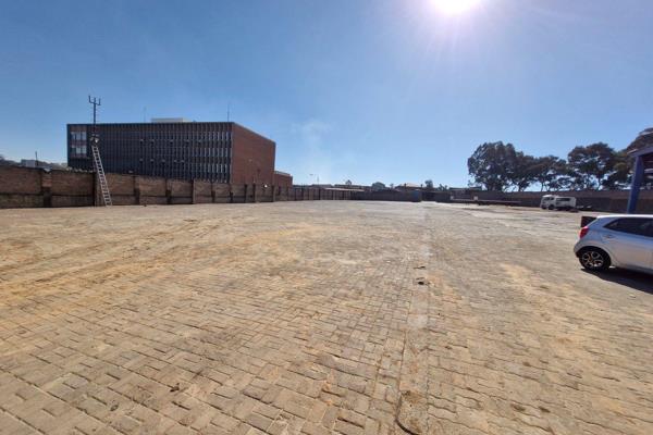 Spacious 12,000m2 Yard for Rent in Germiston

Are you looking for a secure and ...