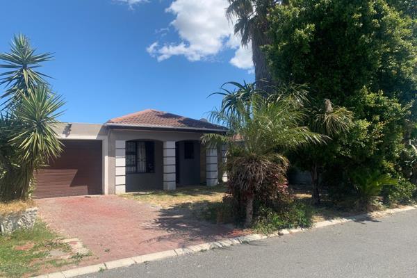 This Property is situated in Summerville,Hagley,close to Zevenwacht Mall.The ...