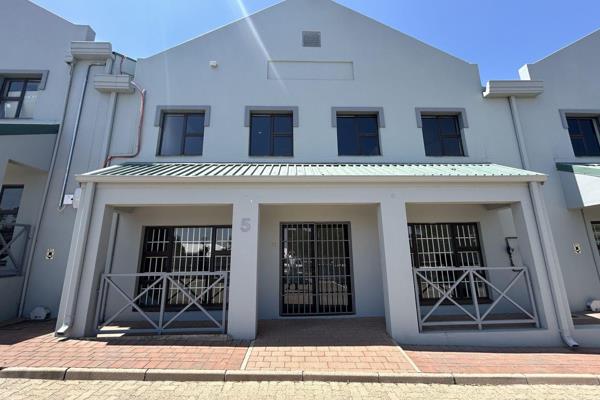 This 227 m2 industrial warehouse is strategically located in Halfway House, Midrand ...