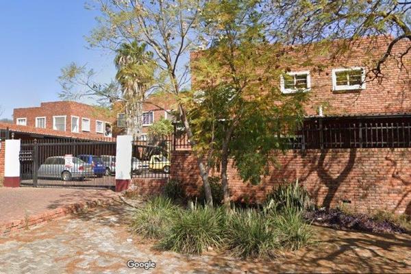 This spacious unit of 123m2 is situated in West Park complex in West Park, Pretoria West. The property has 3 bedrooms and spacious ...