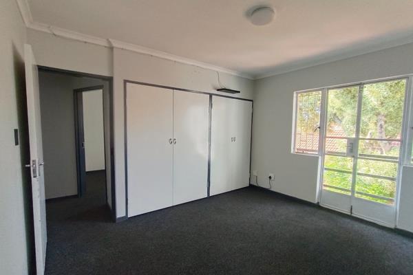 Harcourts Team Jabez proudly presents to you this 3 Bedroom Full Title house – NO LEVIES! – in a quiet cul-de-sac in the heart of ...