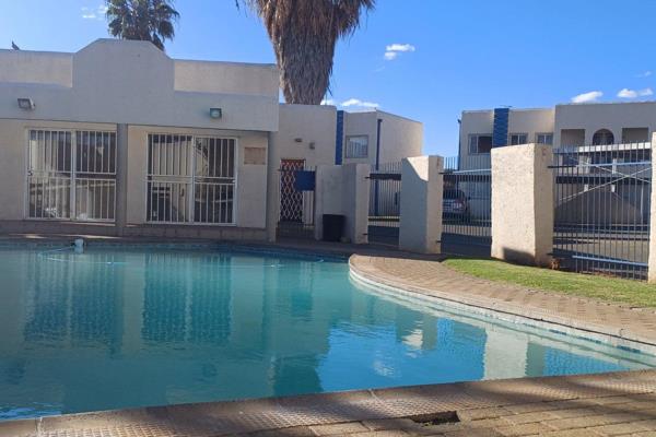 Investment opportunity and good rental income of R 4500. Exceptional ground floor unit walking distance from shopping ...