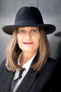 Agent profile for Debra Scheepers