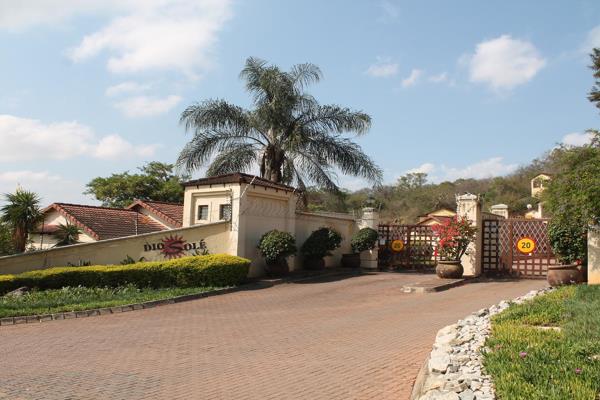 Situated in the ever popular Duo Sole in Stonehenge Nelspruit you will find this townhouse that offers the following features:
3 ...