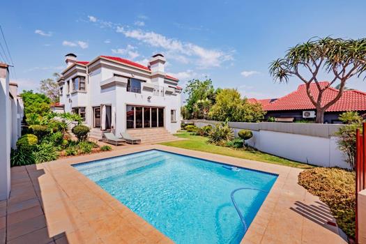 4 Bedroom House for sale in Fourways