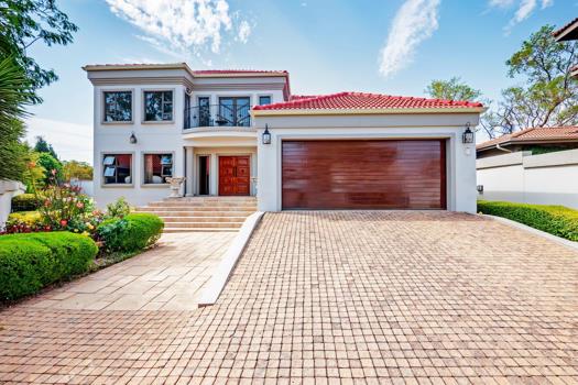 4 Bedroom House for sale in Fourways