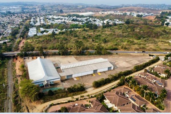 4000 sqm Warehouse available in Ballito

This prime 4000 sqm warehouse offers ...