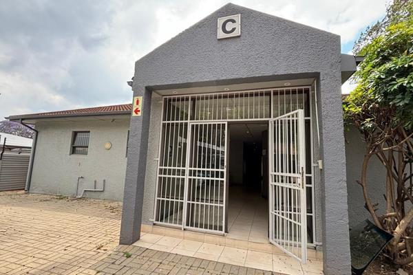 Located in a free-standing house at 218 Corlett Drive, this 35sqm office space offers a ...