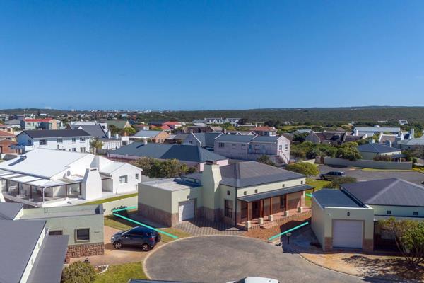 Joint Mandate: Argonauta Security Estate is situated a short stroll from Struisbaai’s ...