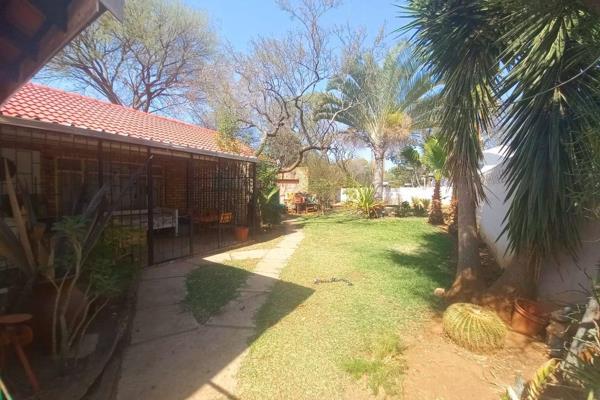 Charming Two-Bedroom Flatlet for Sale in Serene Location

Nestled in a peaceful area of town, this delightful two-bedroom flatlet ...