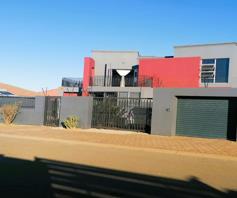 House for sale in Lenasia Ext 13