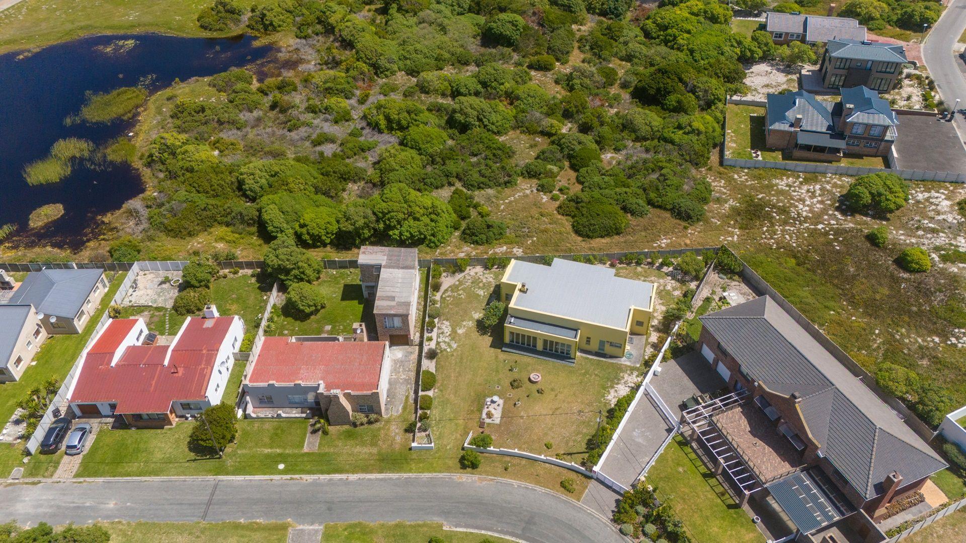 Photo of 3 Bedroom House to rent in Struisbaai