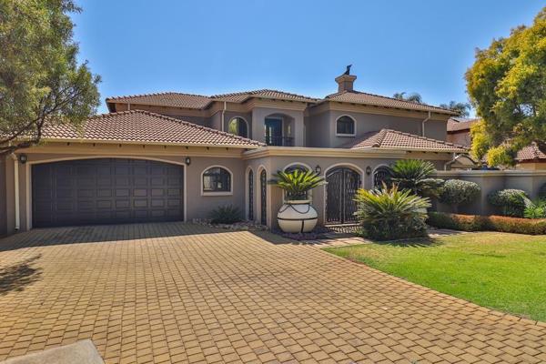 **Discover Your Dream Home in Eldo Glen, Centurion!**

Welcome to this stunning 3-bedroom house in the highly sought-after Eldo Glen ...