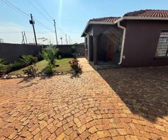 House for sale in Protea Garden