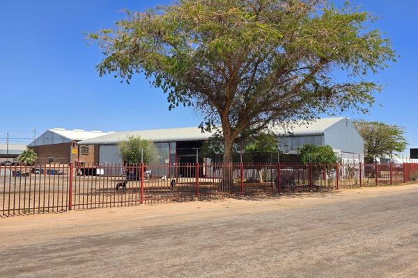 This 7,000 sqm corner property is in a secure and easily accessible industrial area of Upington and is available for rent. The property ...