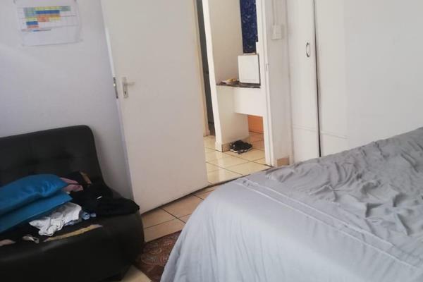 1 Bedroom flat Available to rent IMMEDIATE
Rental: R2790 per month
Has own private ...